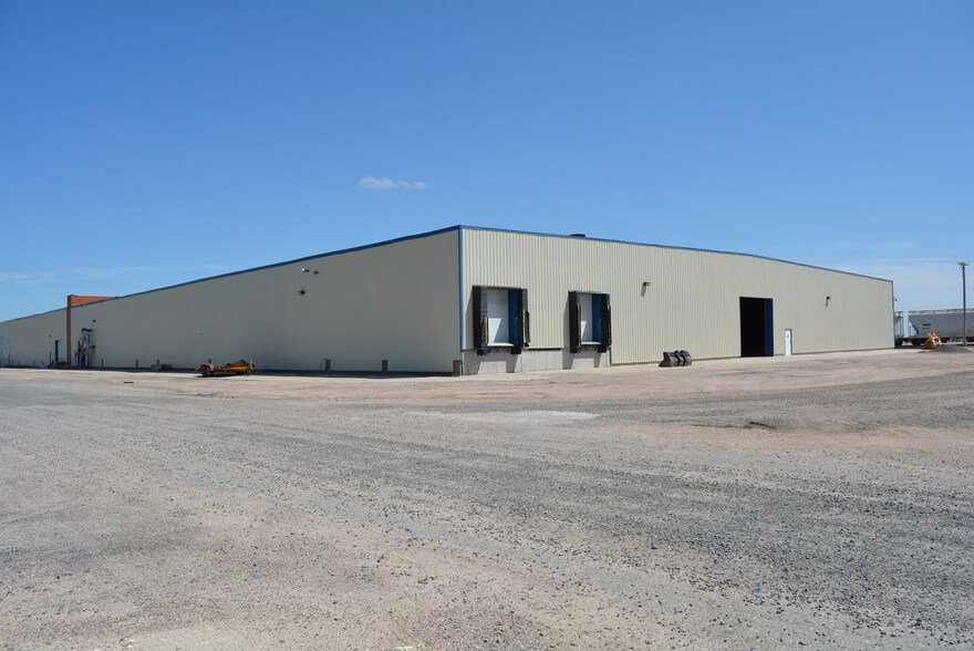 More Photos Of 3232 Road 101 E, Sidney Warehouse For Lease