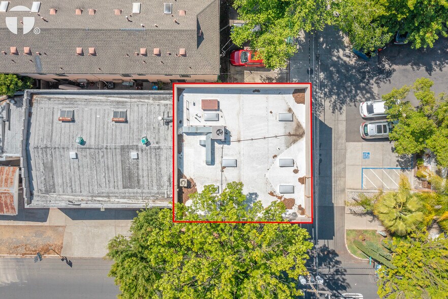 More Photos Of 2724 24th St, Sacramento Office Residential For Lease