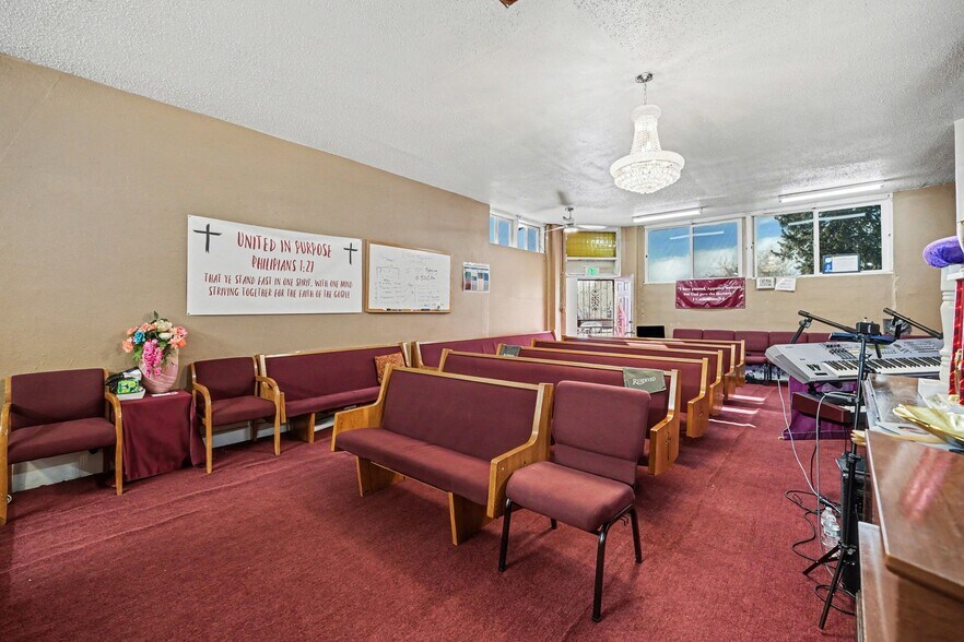 More Photos Of 2900 N Josephine St, Denver Specialty For Sale
