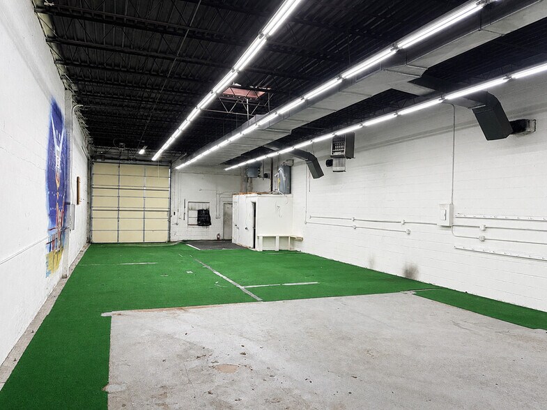 More Photos Of 4749-4751 Stamp Rd, Temple Hills Warehouse For Sale