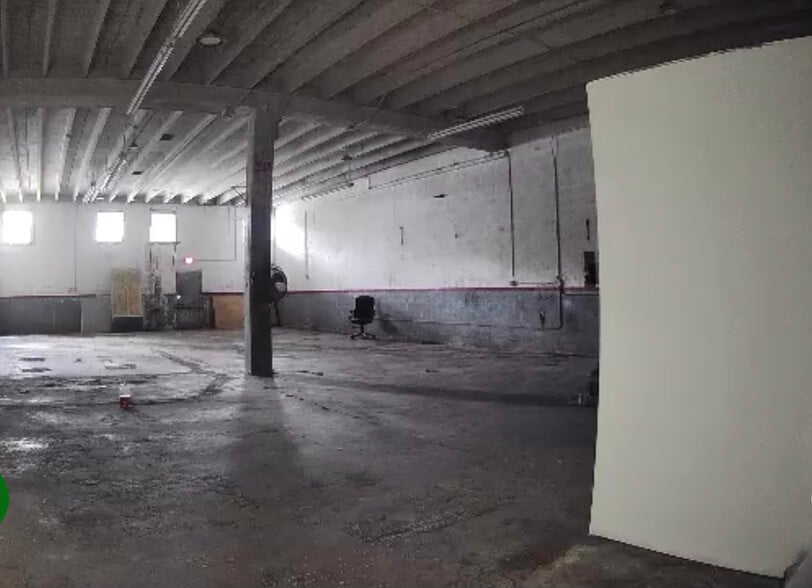 More Photos Of 400-490 SE 11th Ave, Hialeah Warehouse For Lease