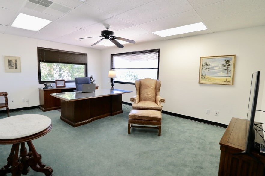 More Photos Of 2909 Lackland Rd, Fort Worth Medical For Lease