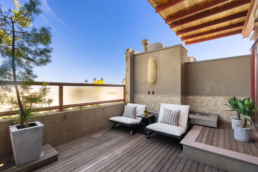 More Photos Of 1104-1106 Mission St, Pasadena Office Residential For Sale