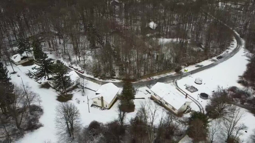 More Photos Of 71 Dreamland Park Dr, Fleetwood Apartments For Sale