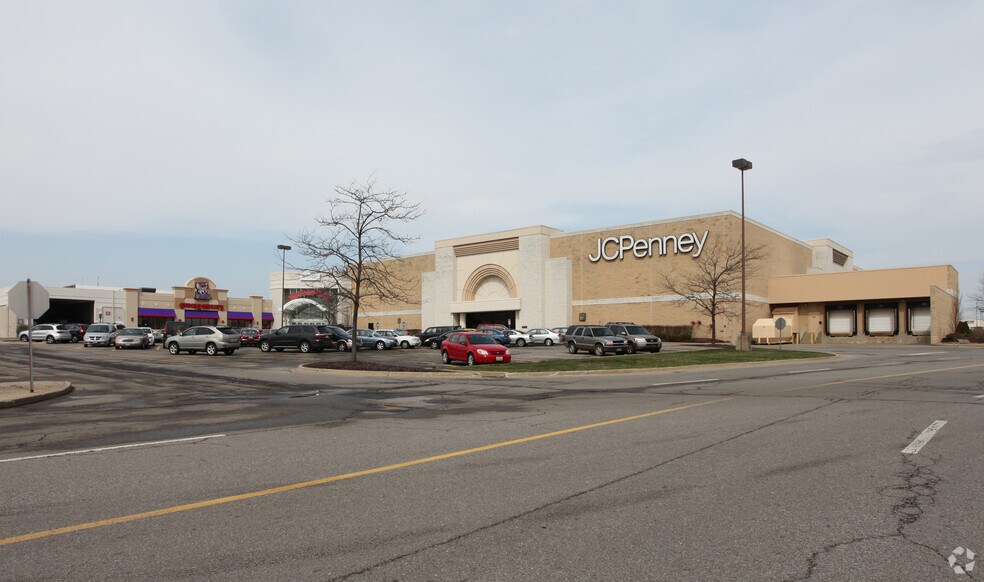 More Photos Of 2209 Richland Mall, Mansfield Unknown For Sale