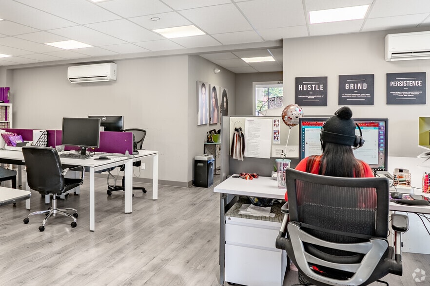 More Photos Of 635 Ygnacio Valley Rd, Walnut Creek Freestanding For Sale