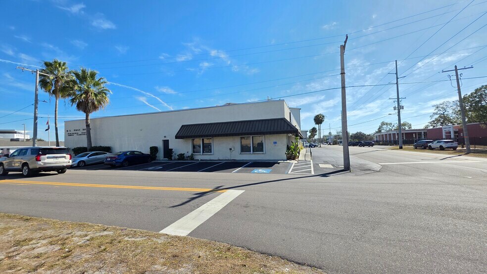 More Photos Of 1002 S Church Ave, Tampa Storefront For Lease