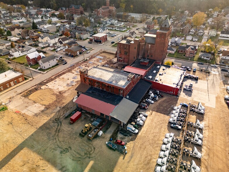 More Photos Of 3040 Jackson St, Dubuque Apartments For Sale