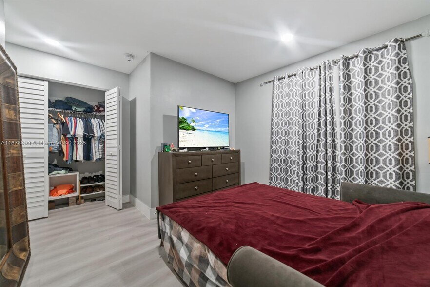 More Photos Of 14501-14593 NE 14th Ave, Miami Apartments For Sale