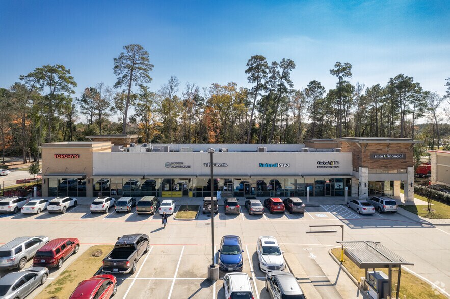 More Photos Of 4529 Kingwood Dr, Kingwood General Retail For Lease