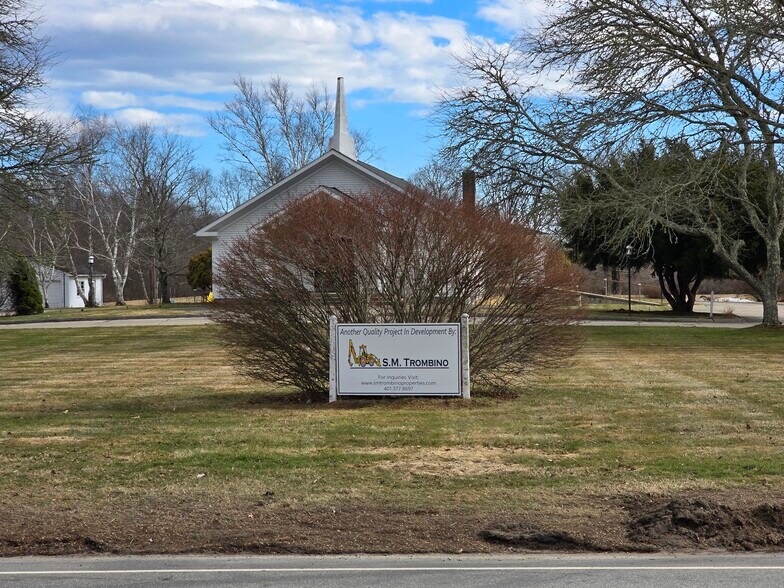 More Photos Of 87 Mystic Rd, North Stonington Religious Facility For Lease