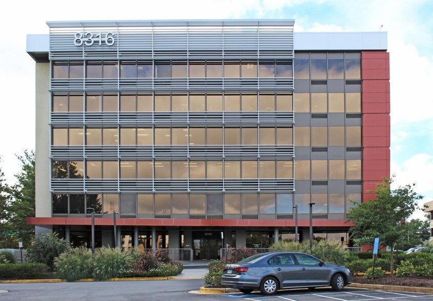 More Photos Of 8316 Arlington Blvd, Fairfax Medical For Lease