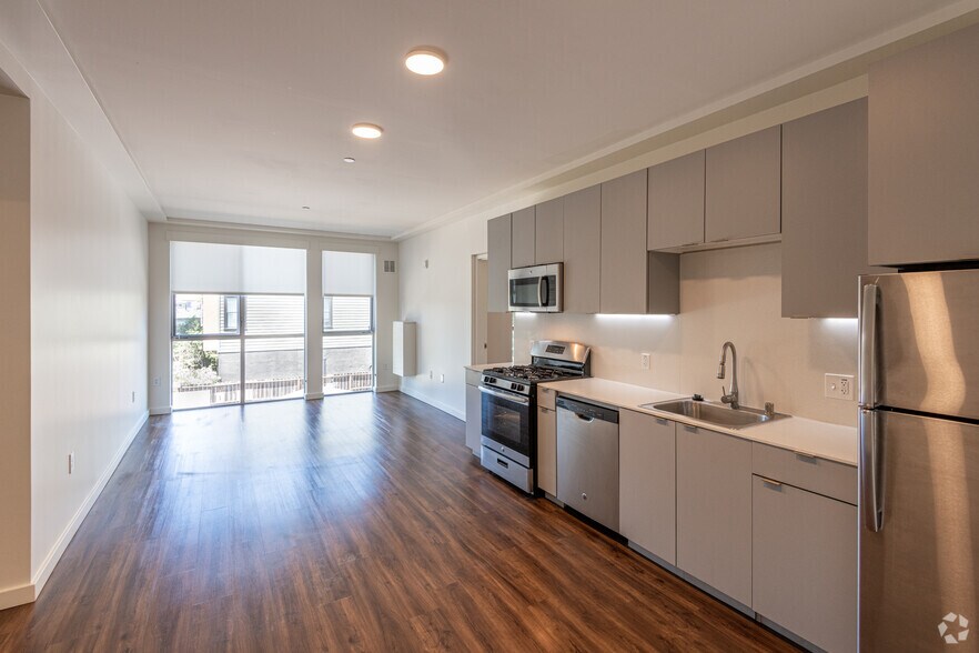 More Photos Of 4801 Shattuck Ave, Oakland Apartments For Sale