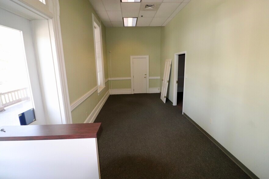 More Photos Of 800 W 4th St, Williamsport Medical For Lease
