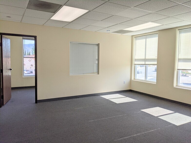 More Photos Of 10018 Lower Azusa Rd, El Monte Warehouse For Lease
