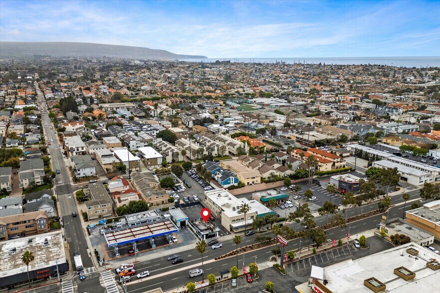 More Photos Of 2116 Artesia Blvd, Redondo Beach Restaurant For Sale