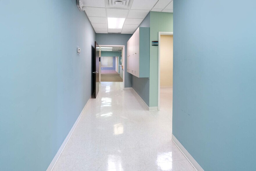 More Photos Of 271 Route 25A, Wading River Medical For Lease