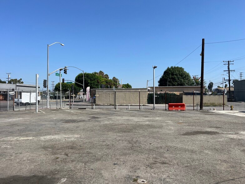 More Photos Of 310 N Long Beach Blvd, Compton Storefront Retail Office For Sale