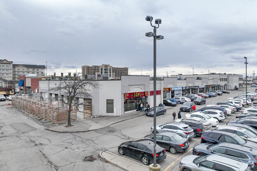 Primary Photo Of 8261 Woodbine Ave, Markham General Retail For Lease