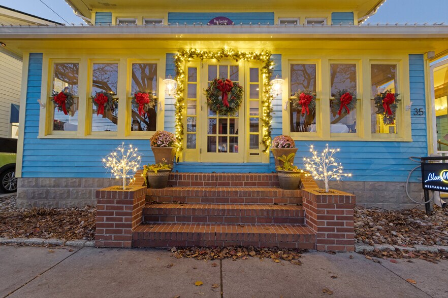 More Photos Of 35 Baltimore Ave, Rehoboth Beach Flex For Sale