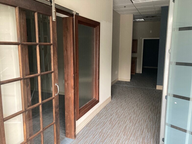 More Photos Of 10624 Metromont Pky, Charlotte Showroom For Sale