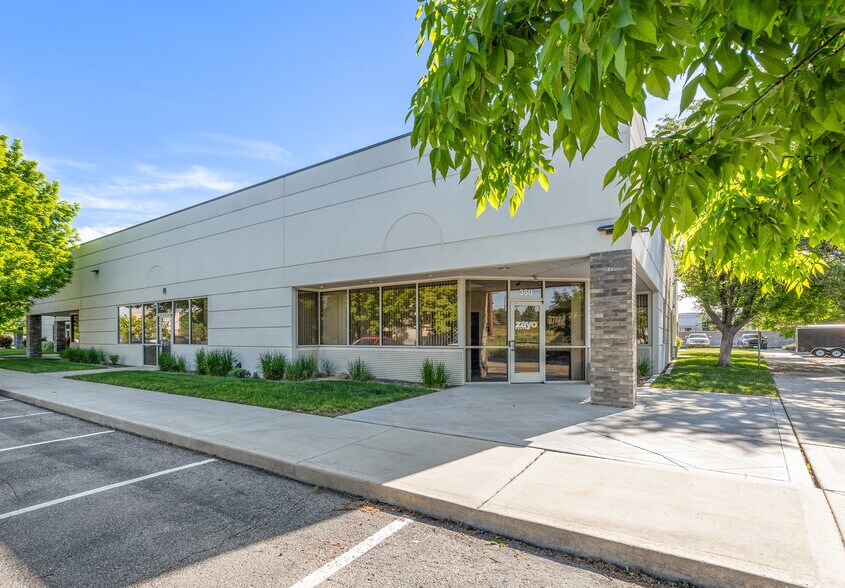 More Photos Of 350-398 N Mitchell St, Boise Office For Sale