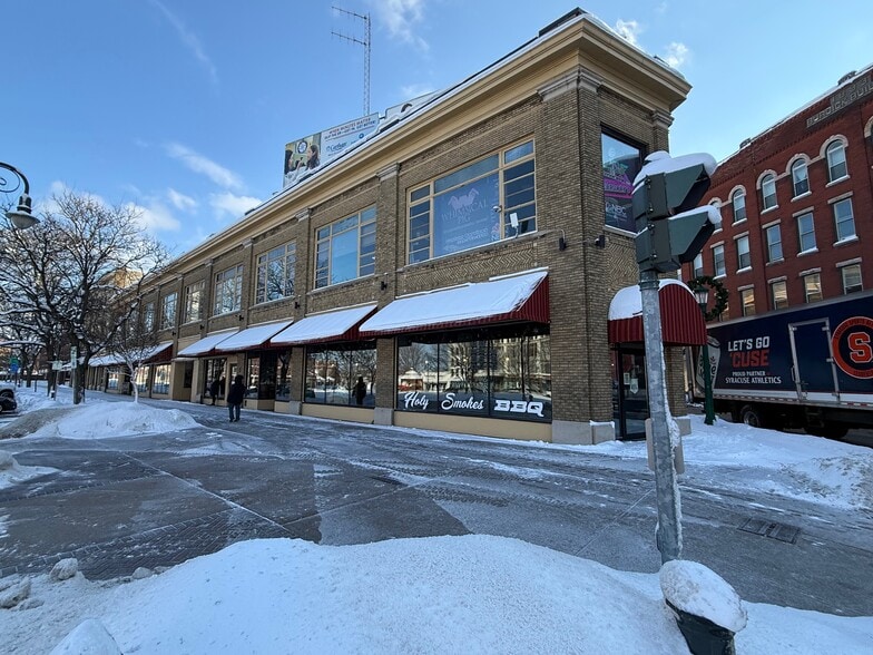 Primary Photo Of 22-44 Public Sq, Watertown Storefront Retail Office For Lease