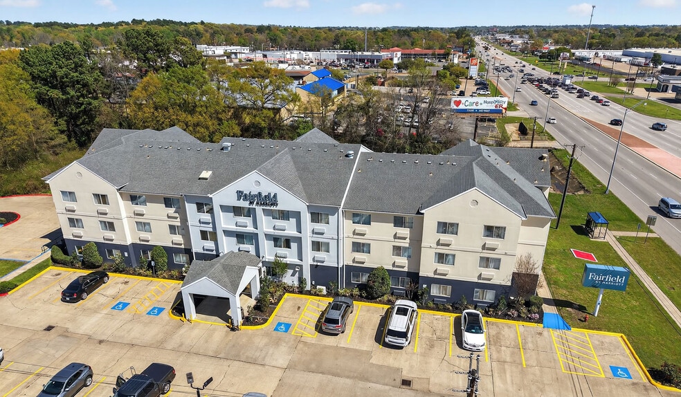 Primary Photo Of 1945 W Southwest Loop 323, Tyler Hotel For Sale