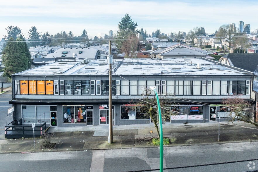 More Photos Of 7673 6th St, Burnaby Storefront Retail Office For Lease
