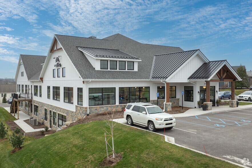 More Photos Of 4020 Del Mar Dr, Wyoming Medical For Lease