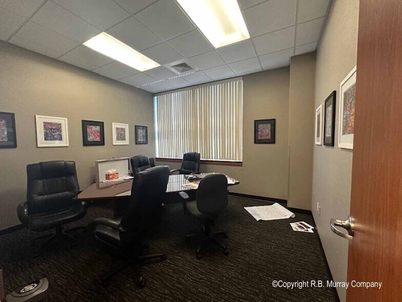 More Photos Of 4350 S National Ave, Springfield Medical For Sale