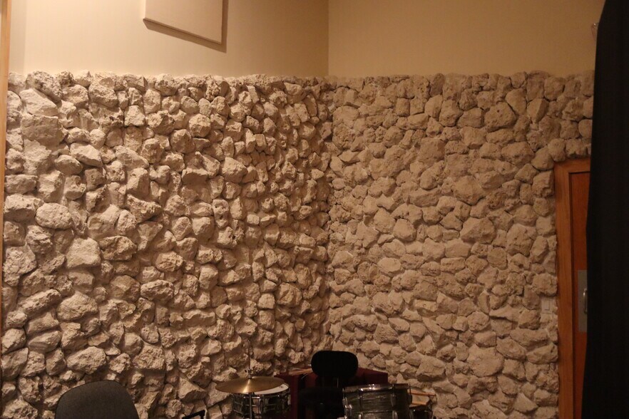 More Photos Of 7180-7194 SW 47th St, Miami Service For Sale