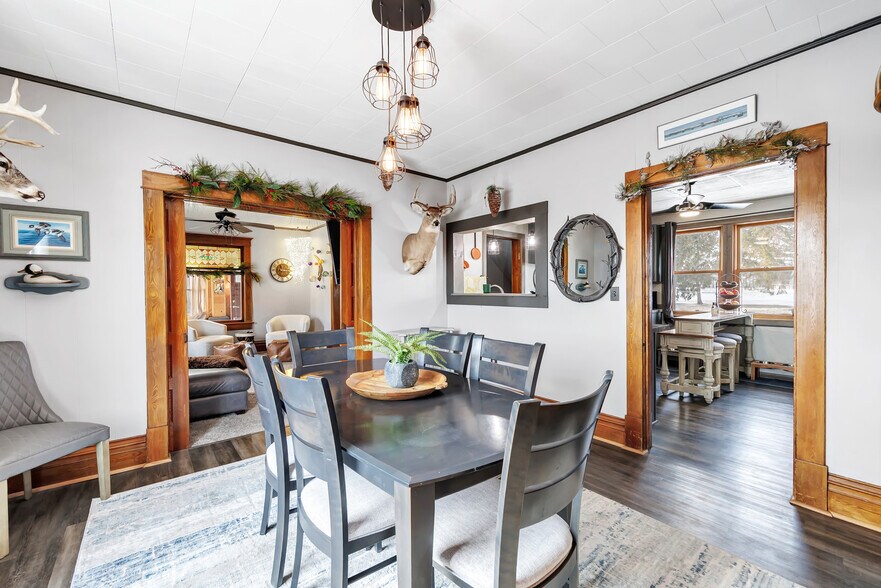 More Photos Of 513-529 Duluth Ave, Sturgeon Bay, Sturgeon Bay General Retail For Sale