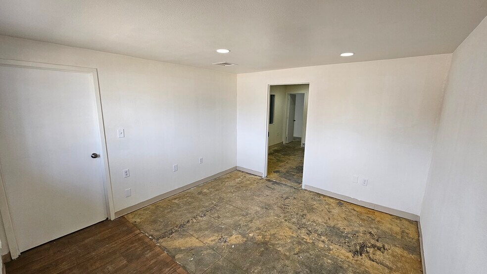 More Photos Of 7000 E 58th Ave, Commerce City Warehouse For Lease