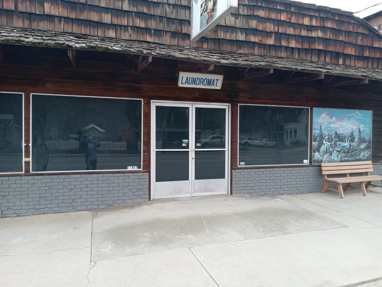 Primary Photo Of 11807 Main St, Fort Jones Storefront Retail Office For Sale