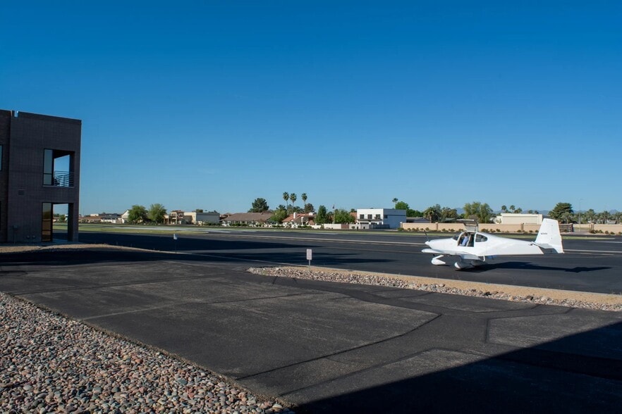 More Photos Of 4140 W Mercury Way, Chandler Manufacturing For Sale