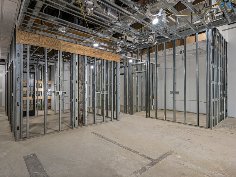More Photos Of 408 Depot St, Asheville Medical For Sale
