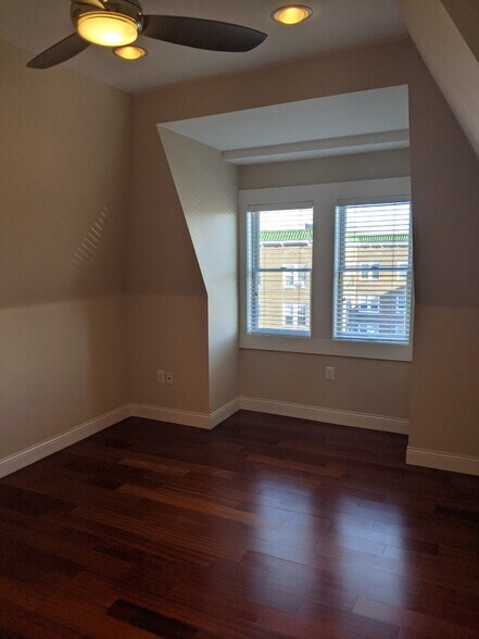 More Photos Of 29 Elm St, Morristown Medical For Sale