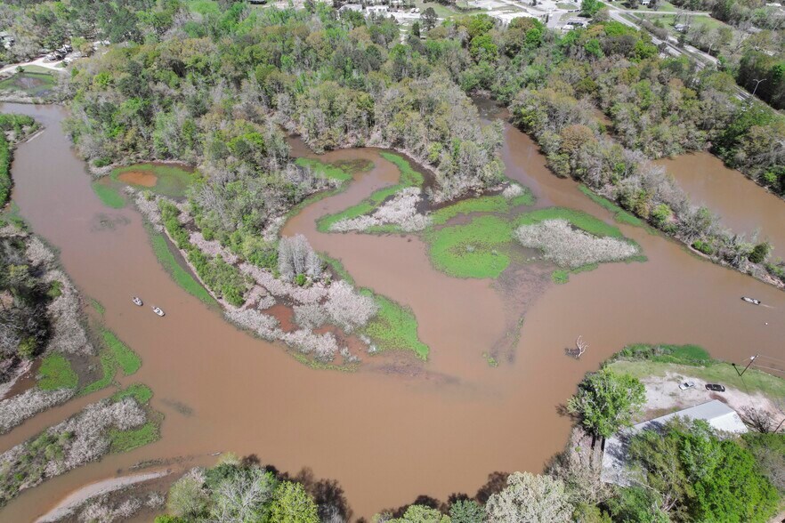 More Photos Of 1010 N Eufaula Ave, Eufaula Hotel For Sale