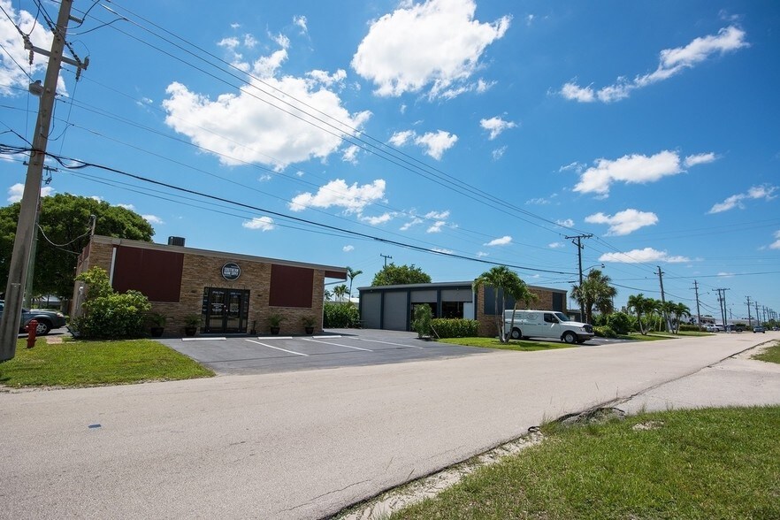 More Photos Of 2600 SW 3rd Ave, Fort Lauderdale Unknown For Lease