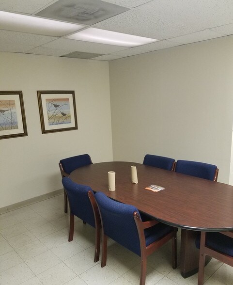 More Photos Of 3751 Pennridge Dr, Bridgeton Office For Sale