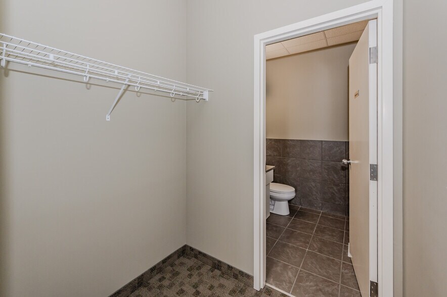 More Photos Of 90 Earl Martin Dr, Woolwich Medical For Lease