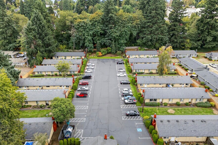 More Photos Of 3903 E 18th St, Vancouver Apartments For Sale