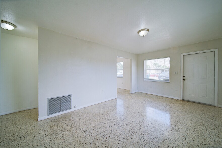 More Photos Of 7358 SW 23rd St, Miami Multifamily For Sale