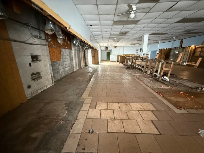 More Photos Of 2987 Buford Hwy NE, Atlanta Freestanding For Sale