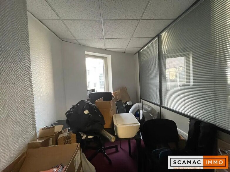 More Photos Of , Le Kremlin-Bicêtre Office For Sale