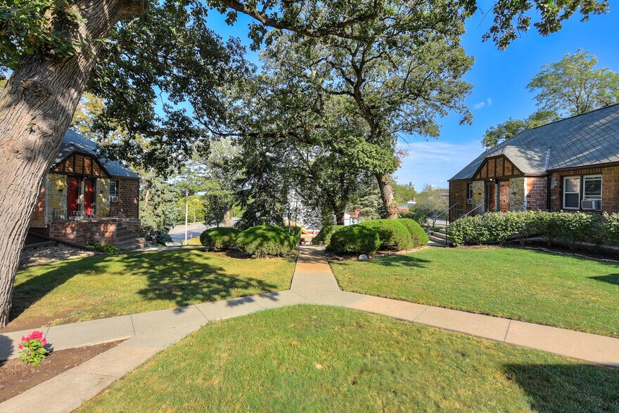 More Photos Of 816 N 36th St, Omaha Apartments For Sale