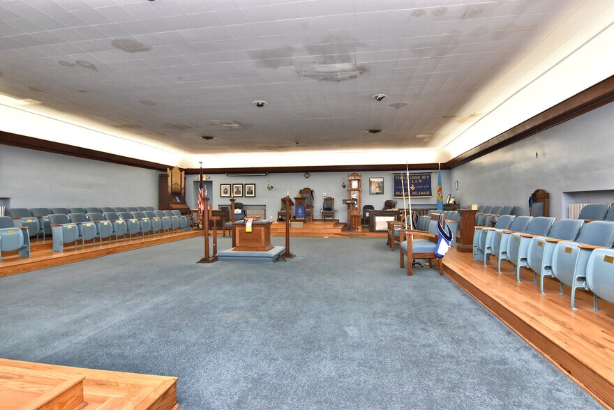 More Photos Of 125 Causey Ave, Milford Office For Sale