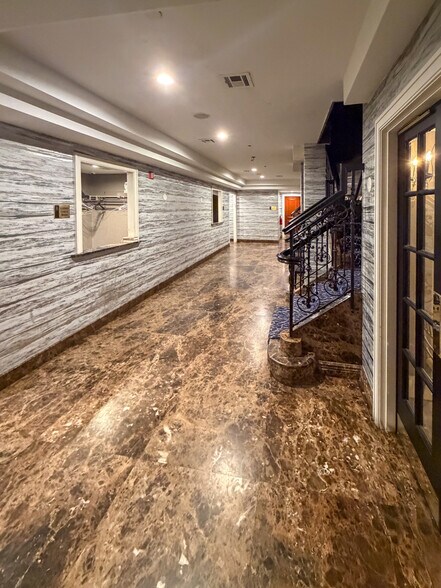 More Photos Of 5902 14th Ave, Brooklyn Office For Sale