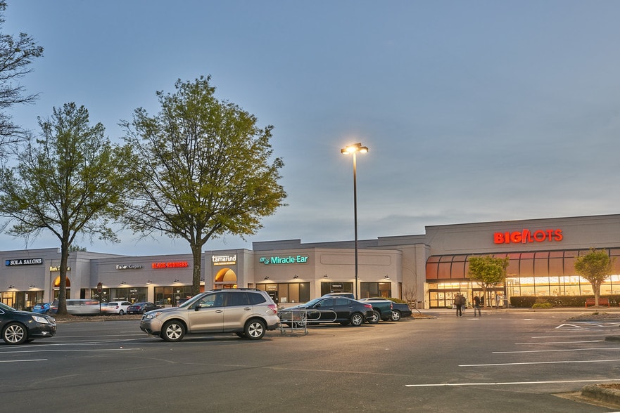 More Photos Of 10404 E Independence Blvd, Matthews Unknown For Lease